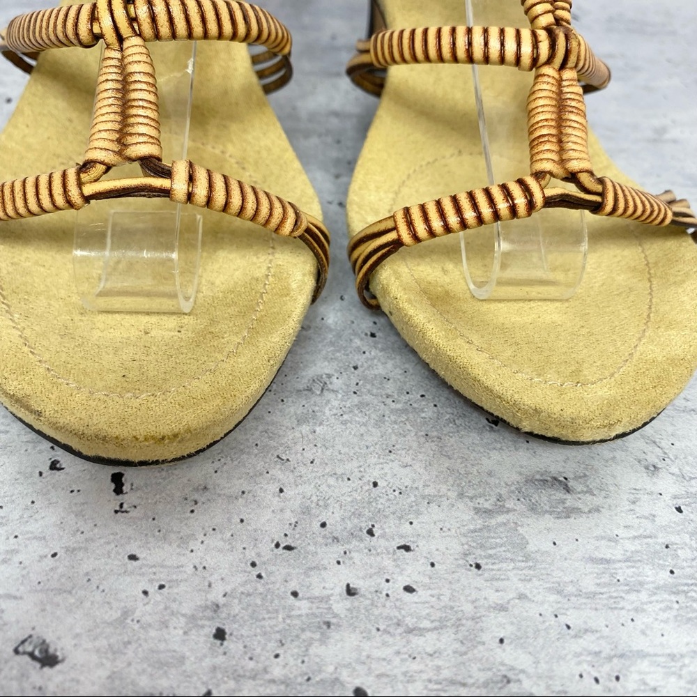 Ann Marino strappy leather heeled sandal 8 - Picture 4 of 10